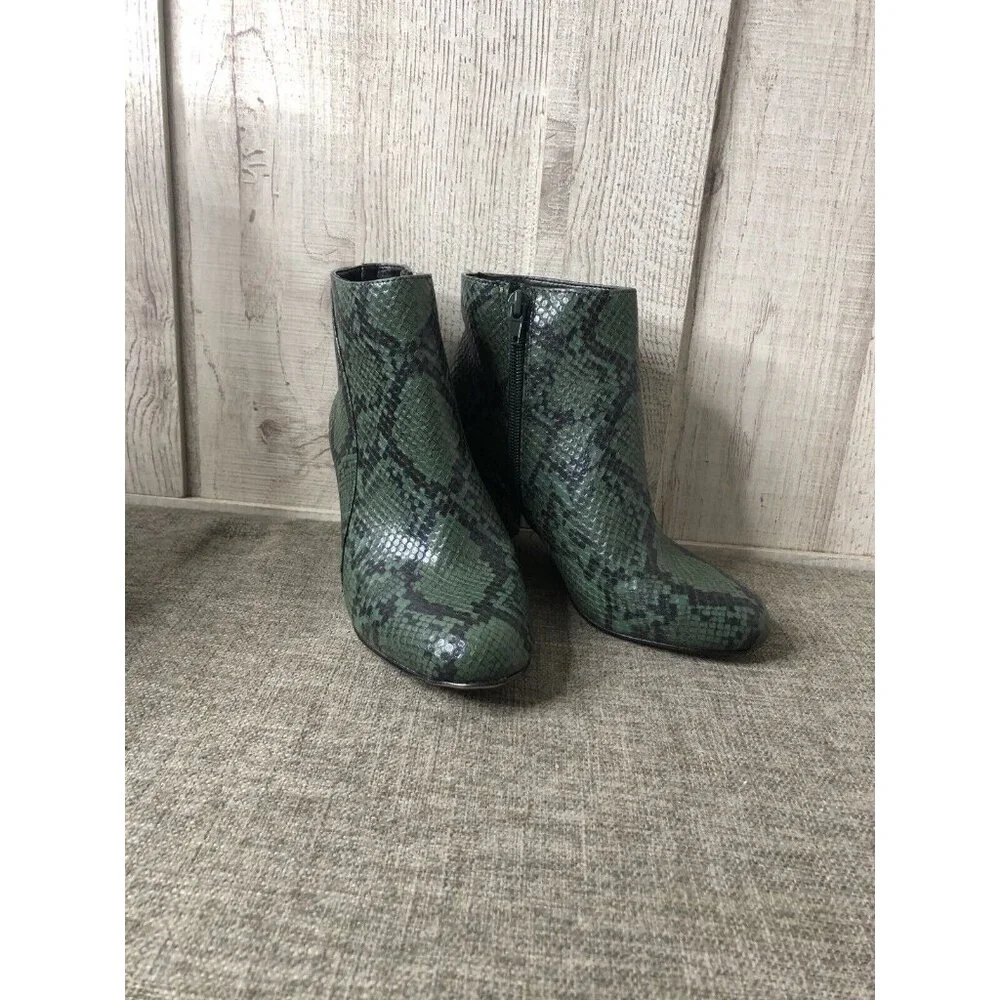 Womens INC Inernational Concepts Green Black Snakeskin Print Ankle Boots Size 5 - Picture 1 of 7